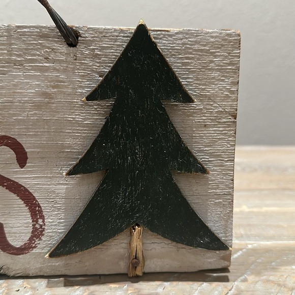 Rustic Merry Christmas Wood Sign - Picture 6 of 13